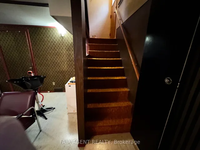 Additional image 18 of 175 Fourth Ave