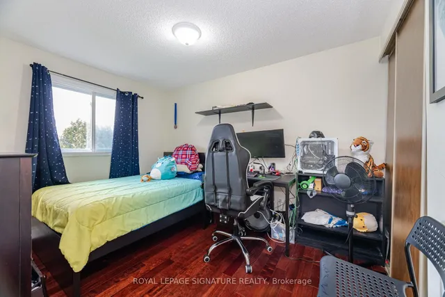 Additional image 24 of 136 Martindale Cres