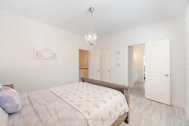 Additional image 30 of 275 Humphrey St