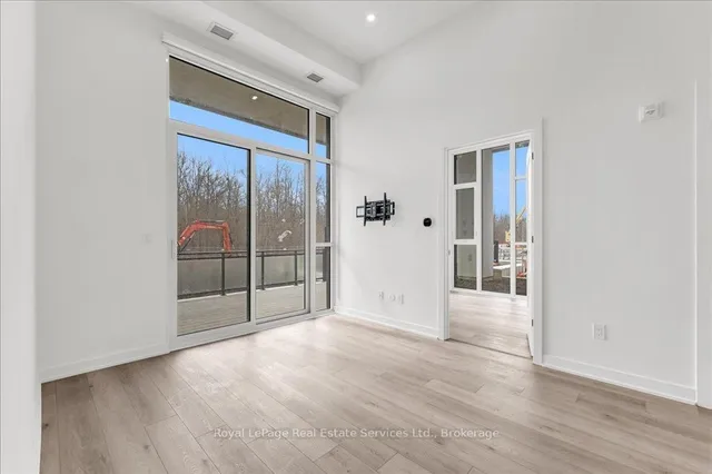 Additional image 14 of 760 Whitlock Ave Unit 109