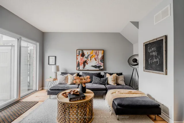 Additional image 11 of 90 Edgewood Ave Unit 130