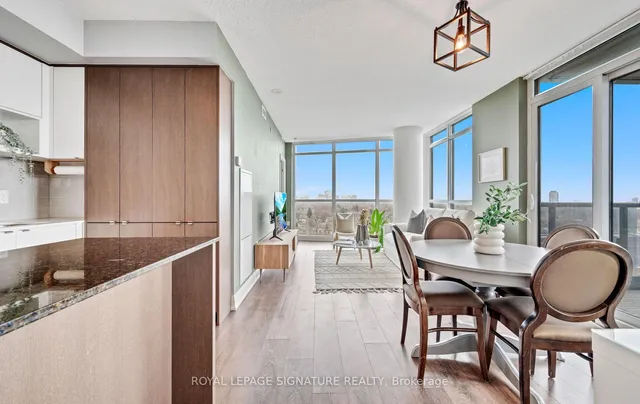 Additional image 2 of 9 Valhalla Inn Rd Unit 1402