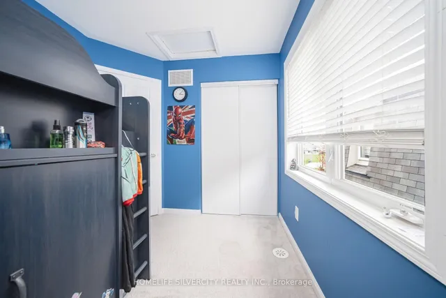 Additional image 32 of 127 Bleasdale Ave