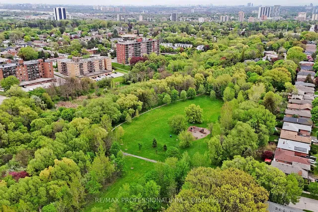 Additional image 33 of 65 Tamarack Circ