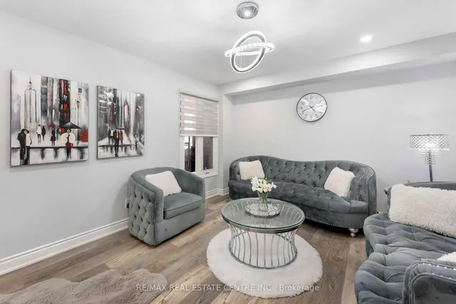 Additional image 7 of 44 Abelard Ave