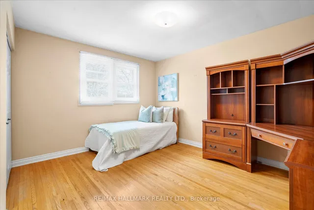 Additional image 34 of 39 Sheldonbury Cres