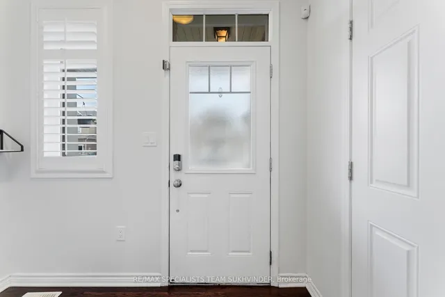 Additional image 5 of 604 Langholm St