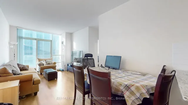 Additional image 18 of 761 Bay St Unit 3101