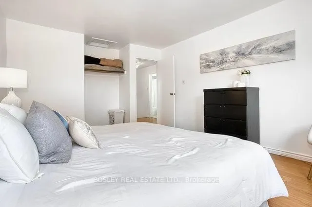 Additional image 27 of 8 Thorsby Crt