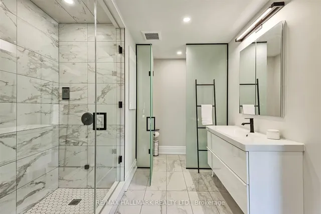 Additional image 26 of 127 Cottingham St