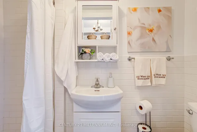 Additional image 22 of 9 Spring Grove Ave