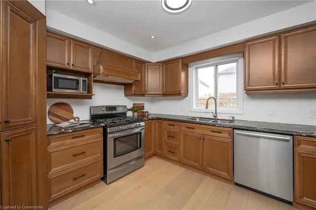 Additional image 28 of 11 Eric Burke Crt