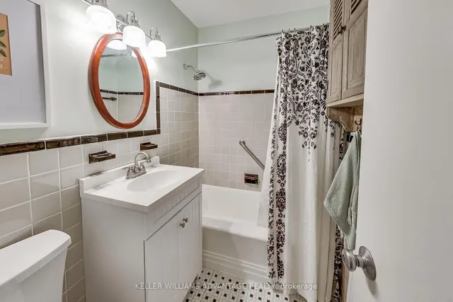 Additional image 14 of 660 Eglinton Ave Unit 415