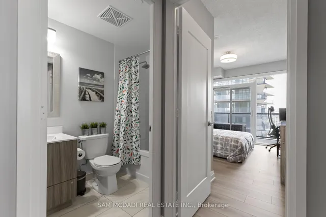 Additional image 26 of 56 Annie Craig Dr Unit 2101