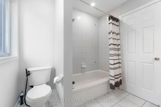 Additional image 29 of 82 Worthington Ave