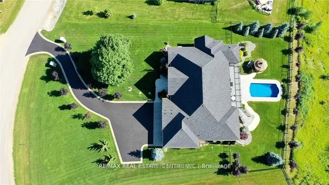 Additional image 36 of 125 Stokes Tr