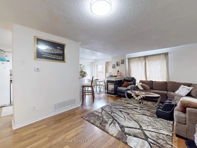 Additional image 6 of 5223 Fairford Cres Unit 90