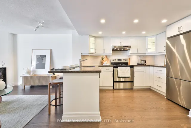 Additional image 8 of 701 King St Unit 1013