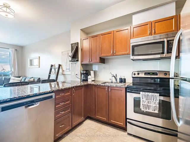 Additional image 18 of 3865 Lake Shore Blvd Unit 401