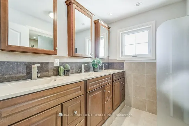 Additional image 25 of 174 Foxbar Rd