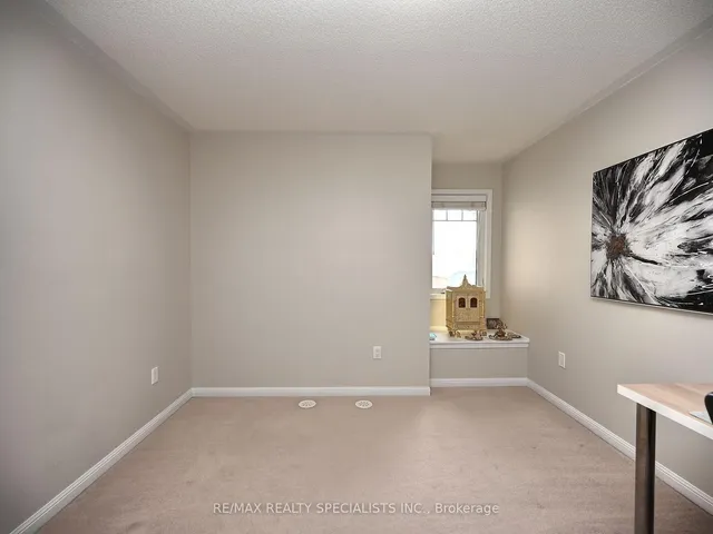 Additional image 45 of 82 Suitor Crt