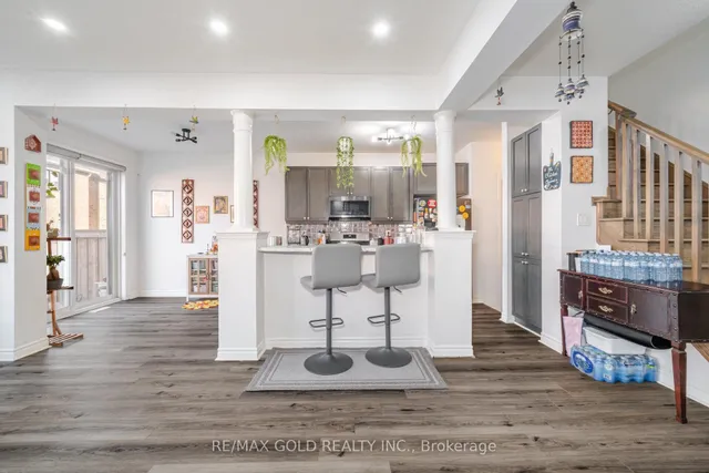 Additional image 14 of 13 Redfern St