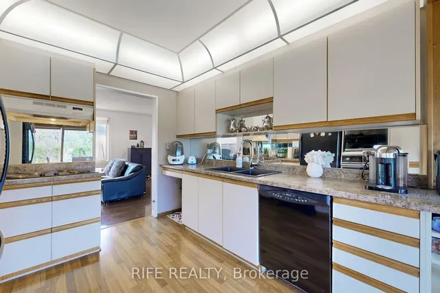 Additional image 13 of 19 Buena Vista Ave