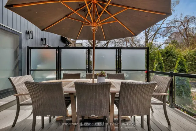 Additional image 47 of 38 Howland Ave