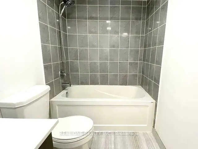 Additional image 15 of 565 Wilson Ave Unit 904W