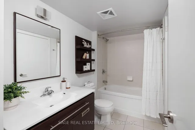 Additional image 35 of 100 Western Battery Rd Unit 1106