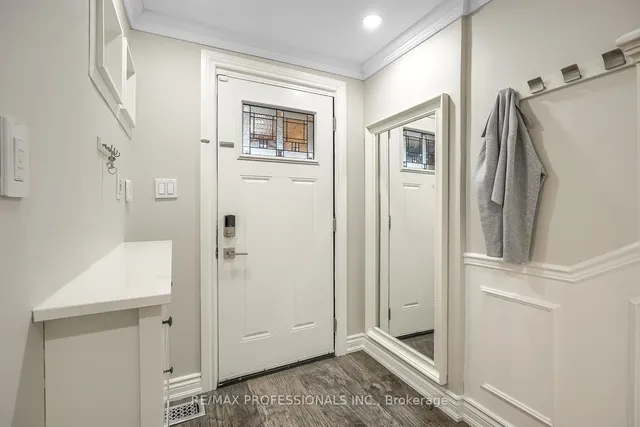 Additional image 8 of 623 Dupont St