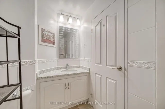 Additional image 33 of 3077 Weston Rd Unit 2009