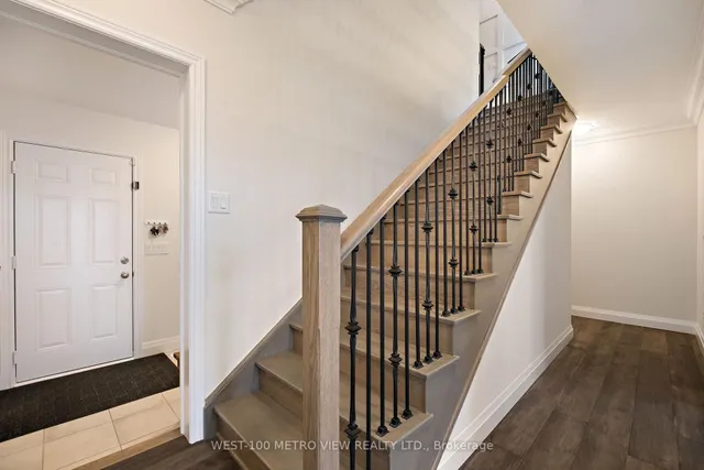 Additional image 29 of 499 Dundas St