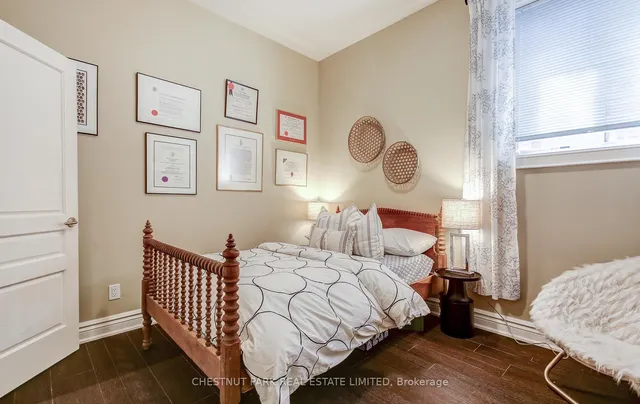 Additional image 43 of 249 Sheldrake Blvd