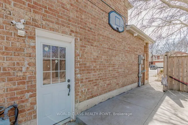 Additional image 37 of 2 Gervais Dr