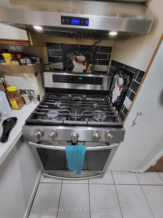 Additional image 5 of 53 Rosefair Cres