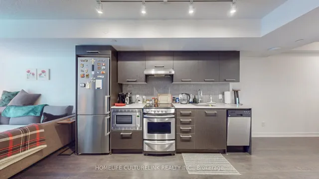 Additional image 18 of 87 Peter St Unit 1417