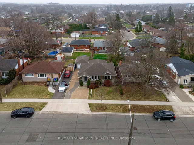 Additional image 38 of 116 Broker Dr