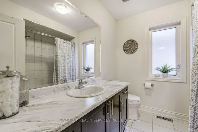 Additional image 30 of 35 Chaumont Dr