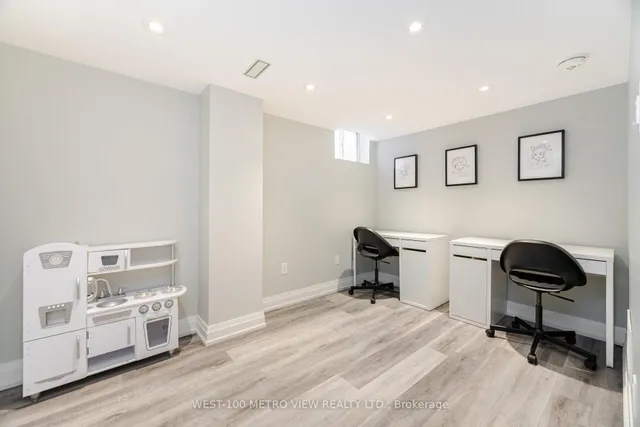 Additional image 36 of 275 Humphrey St