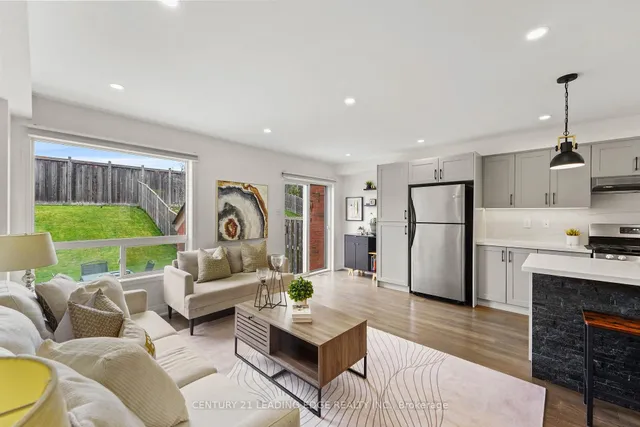 Additional image 27 of 1126 BONIN Cres