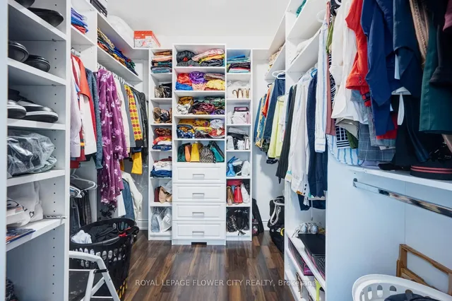 Additional image 23 of 6 PENLEA Gate