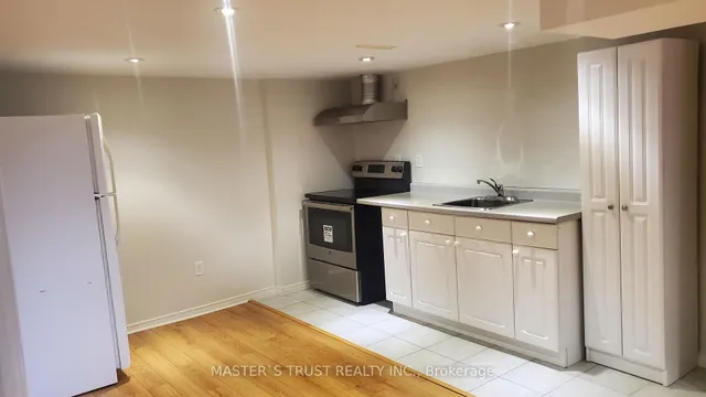 Additional image 43 of 1272 Sir David Dr