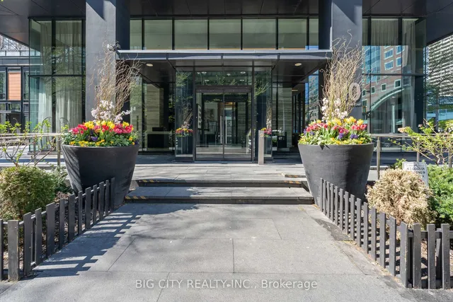 Additional image 7 of 110 Charles St Unit 3608