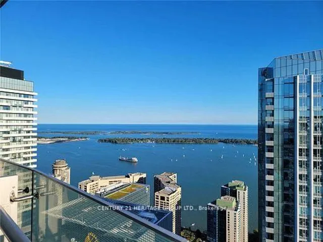 Additional image 13 of 14 York St Unit 6304