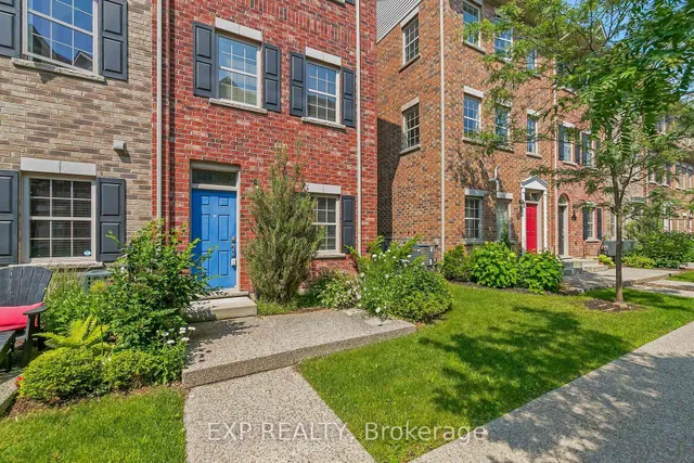 12 Oxfordshire Lane