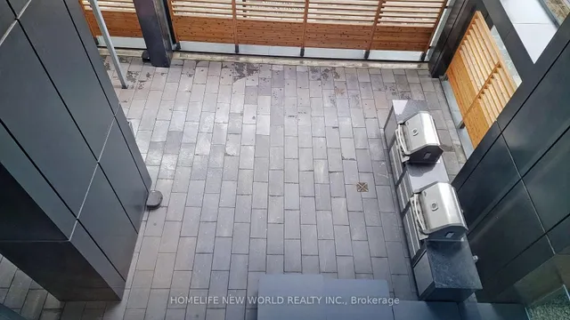 Additional image 36 of 501 Yonge St Unit 912