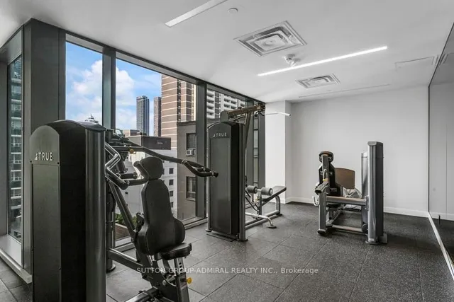 Additional image 11 of 81 Wellesley St Unit 2104