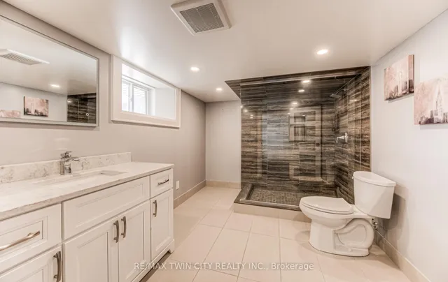 Additional image 39 of 31 Dekay St