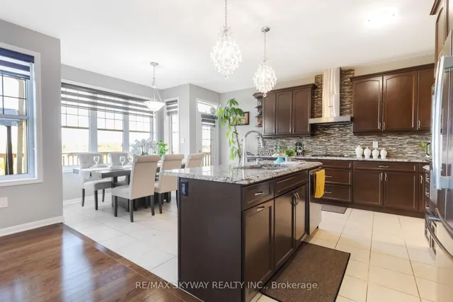 Additional image 20 of 20 Miracle Tr